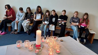 BNW mladší - listopad